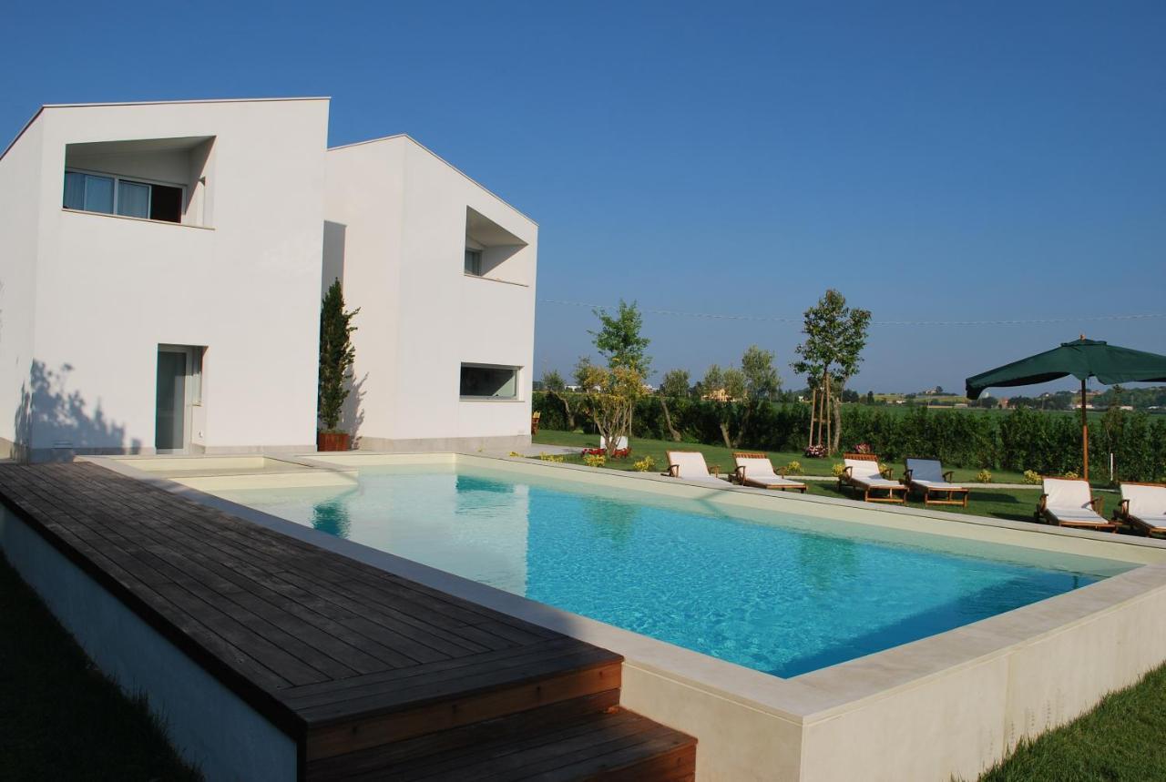 Ortopi Country Canapa House Porto Recanati Exterior foto